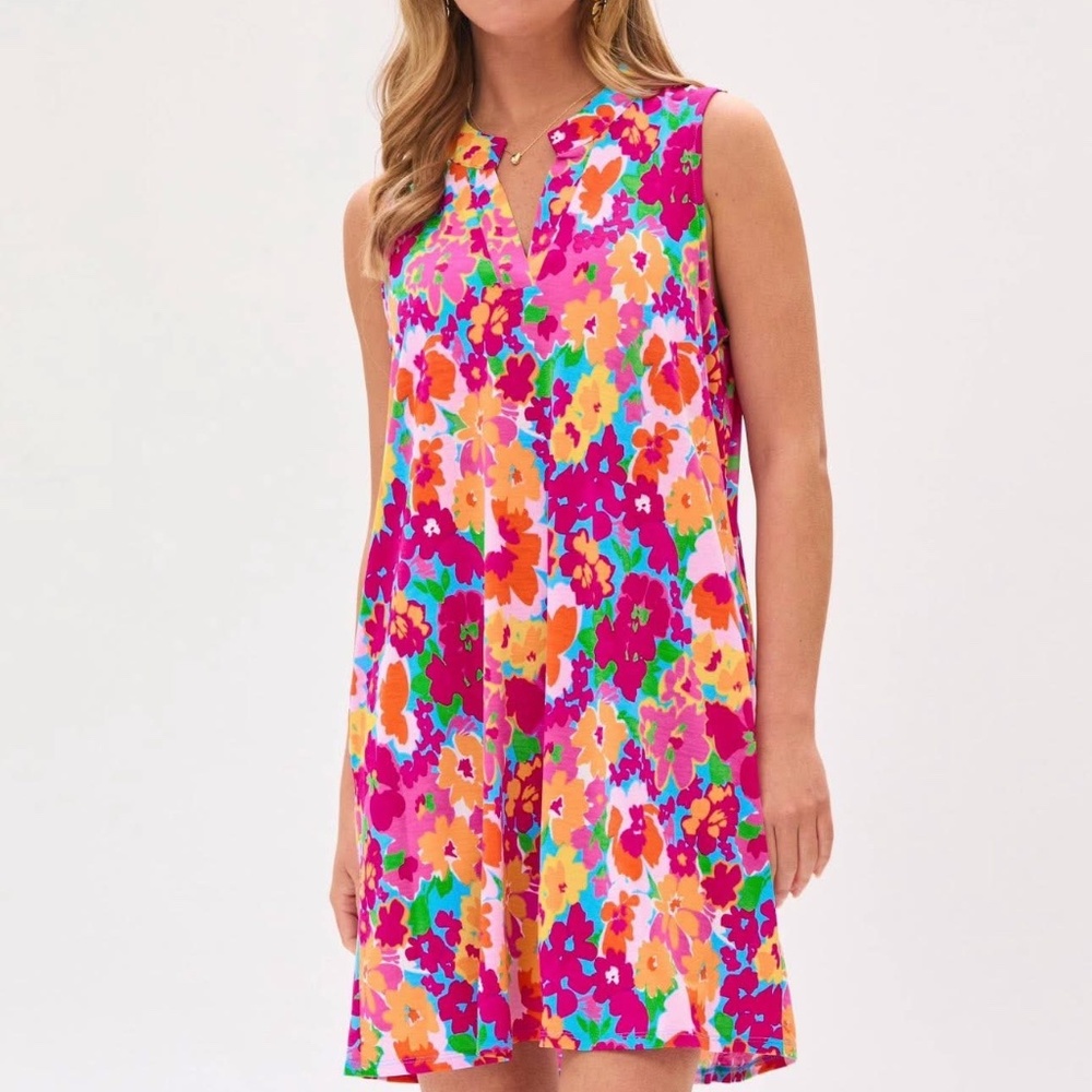 Dear Scarlett Floral Sleeveless Dress (Winkle Free)